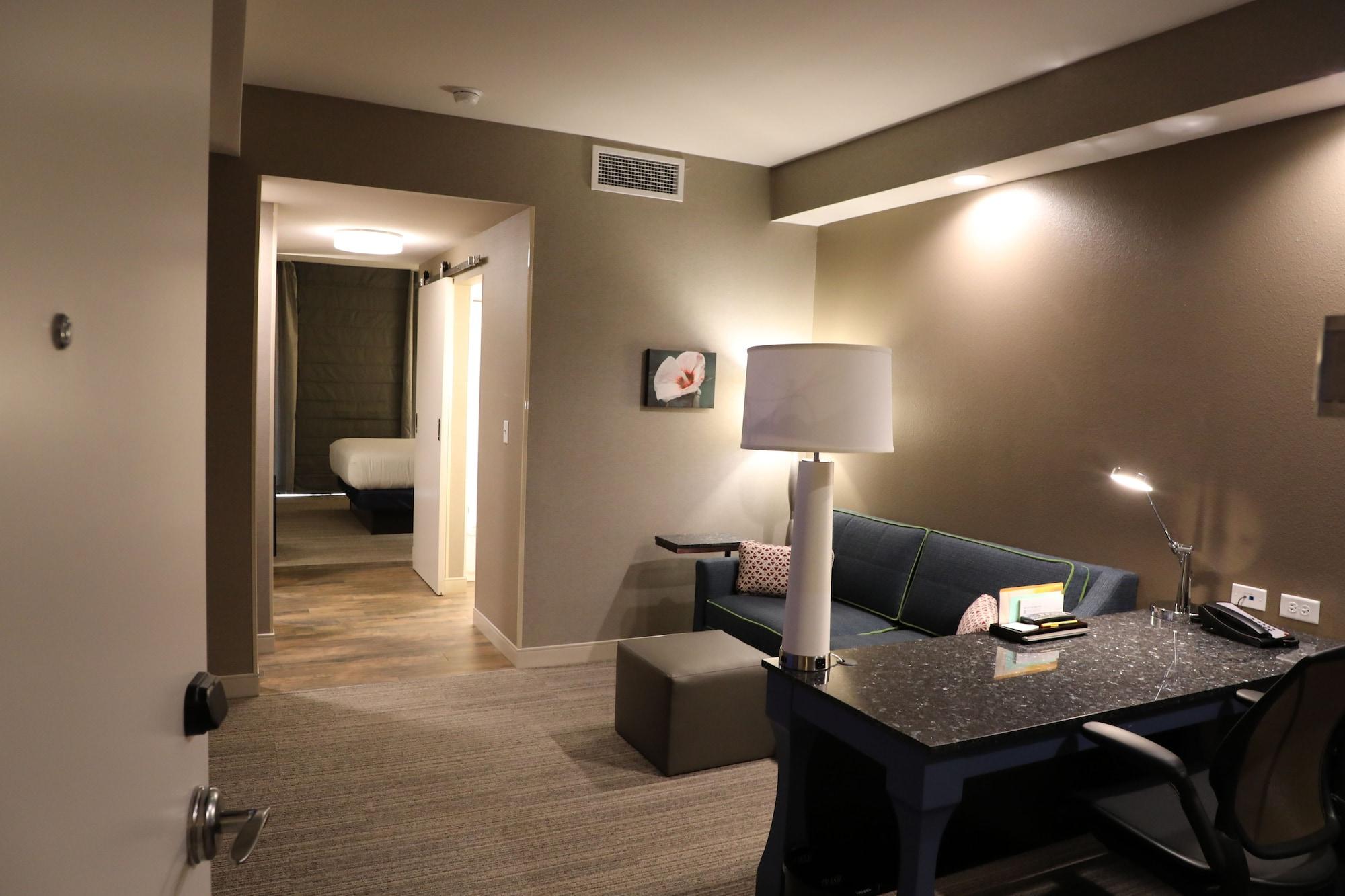 Hilton Garden Inn Austin Airport Exteriör bild