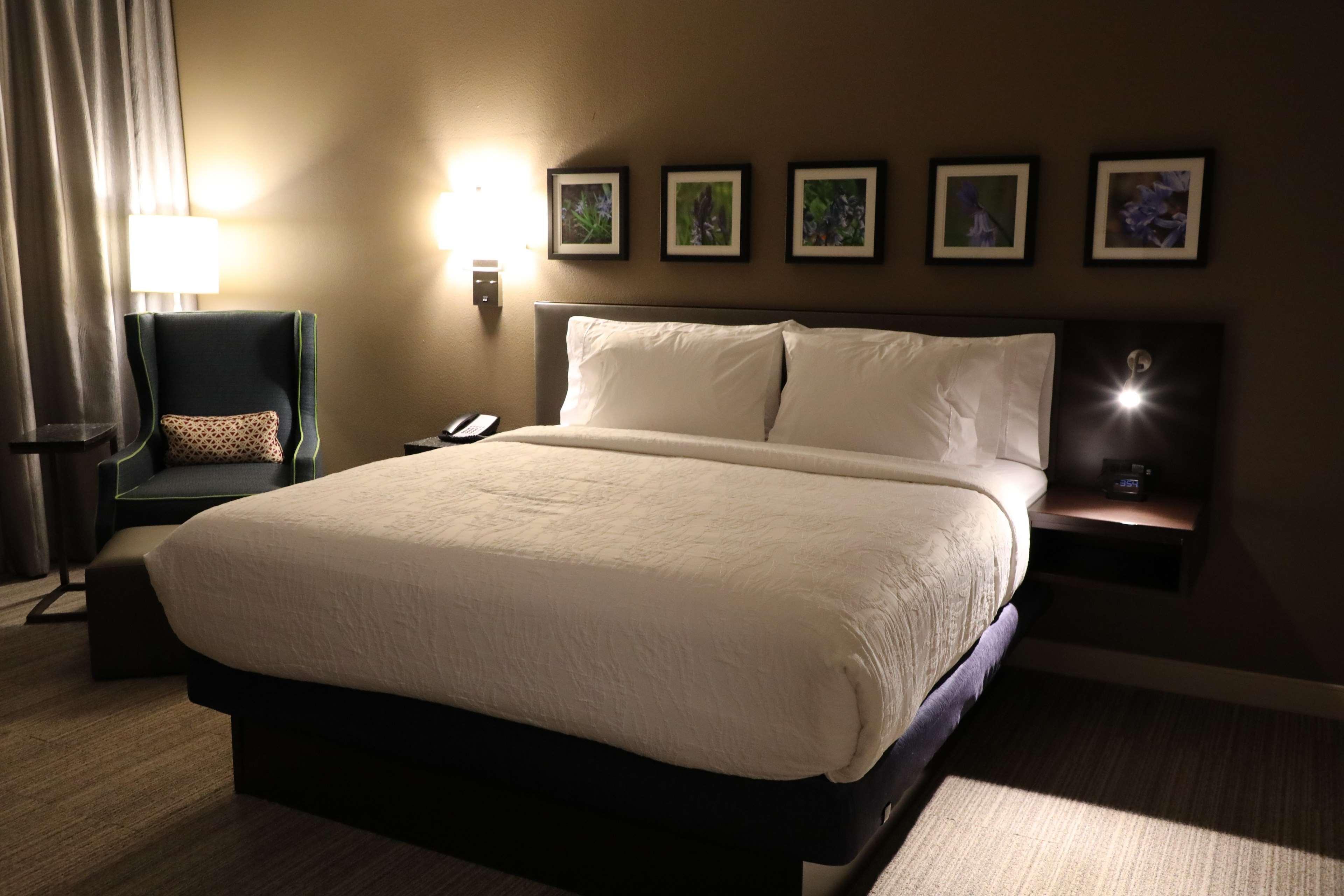 Hilton Garden Inn Austin Airport Exteriör bild