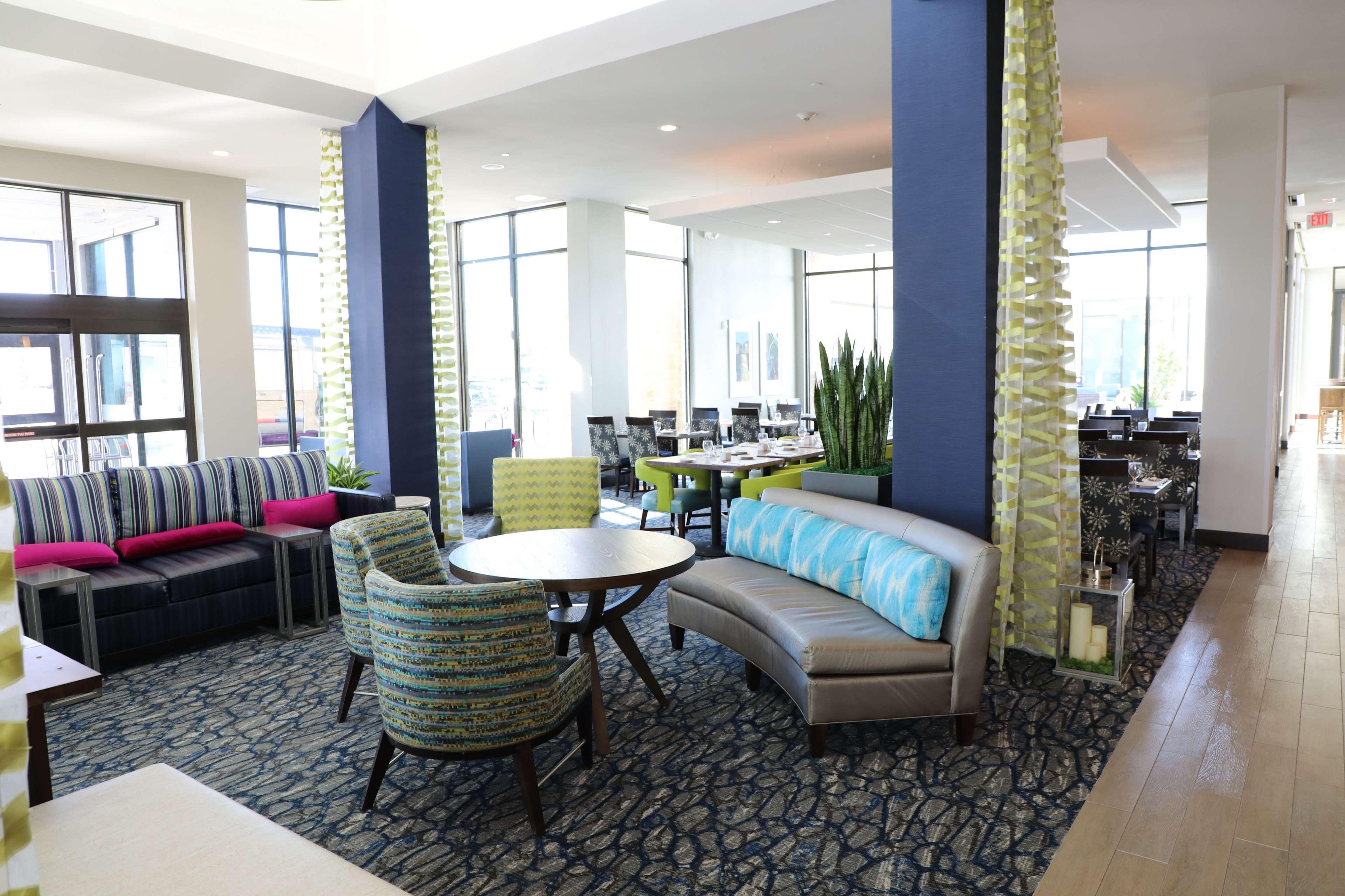 Hilton Garden Inn Austin Airport Exteriör bild