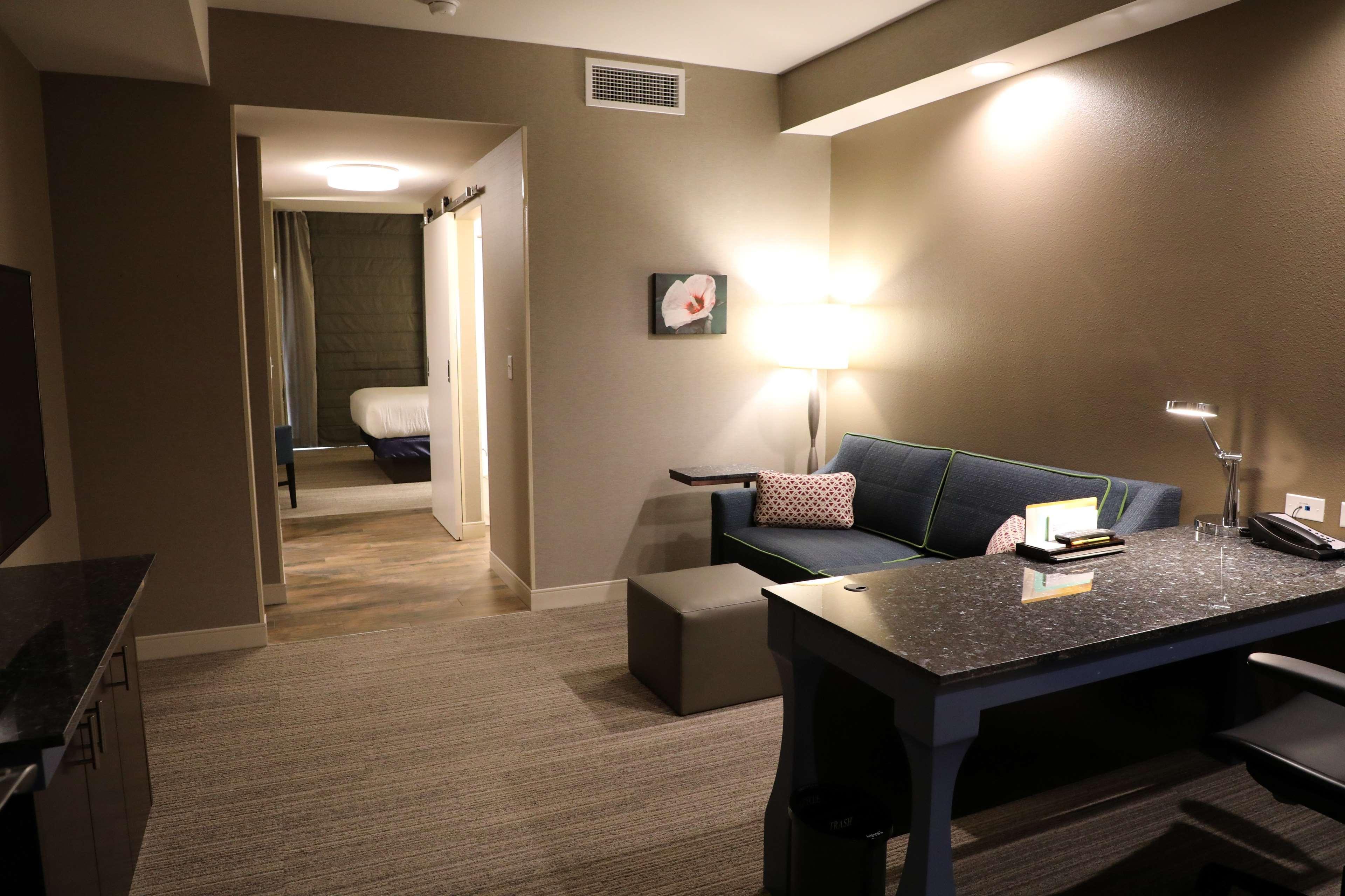 Hilton Garden Inn Austin Airport Exteriör bild