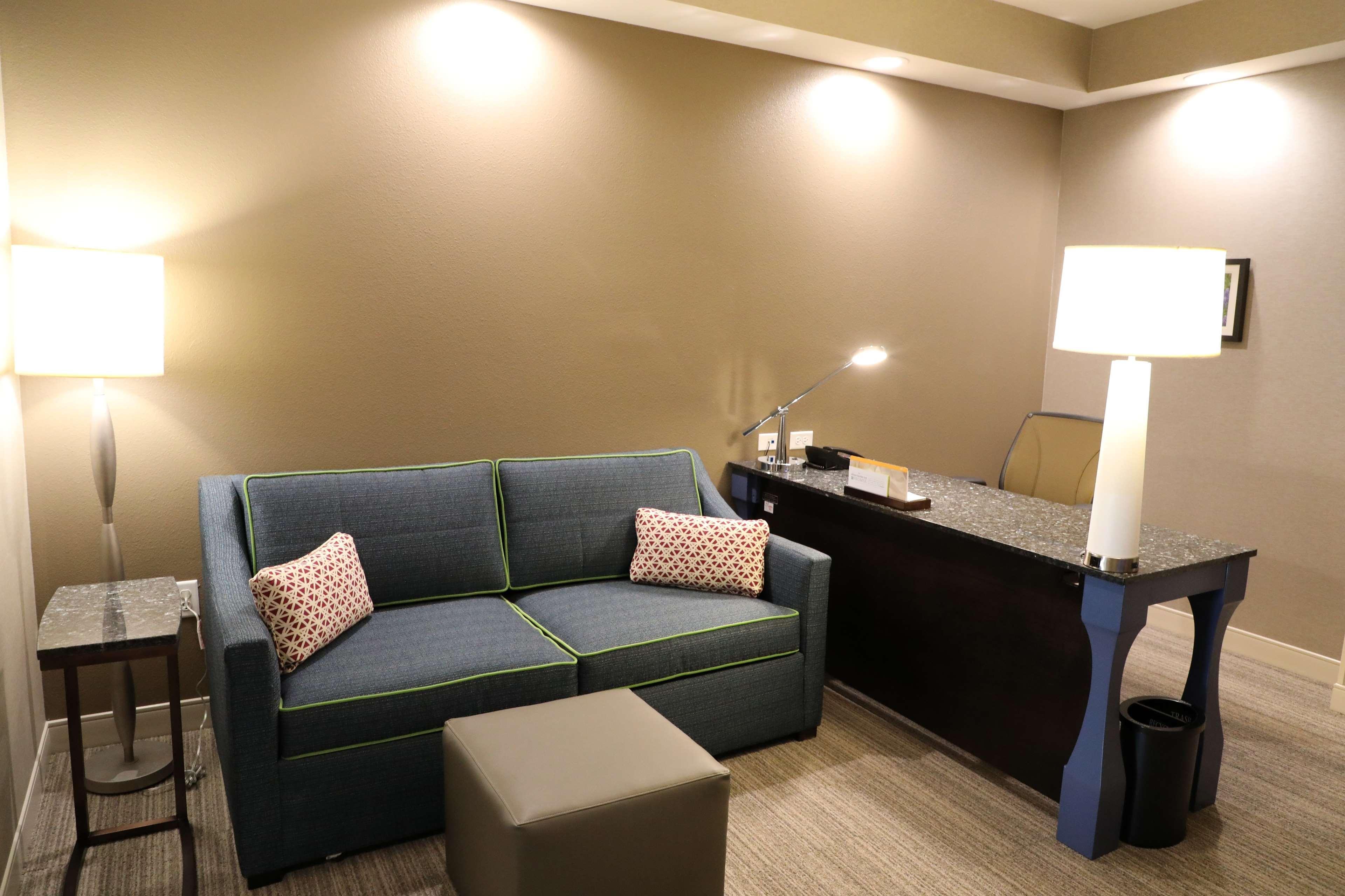 Hilton Garden Inn Austin Airport Exteriör bild