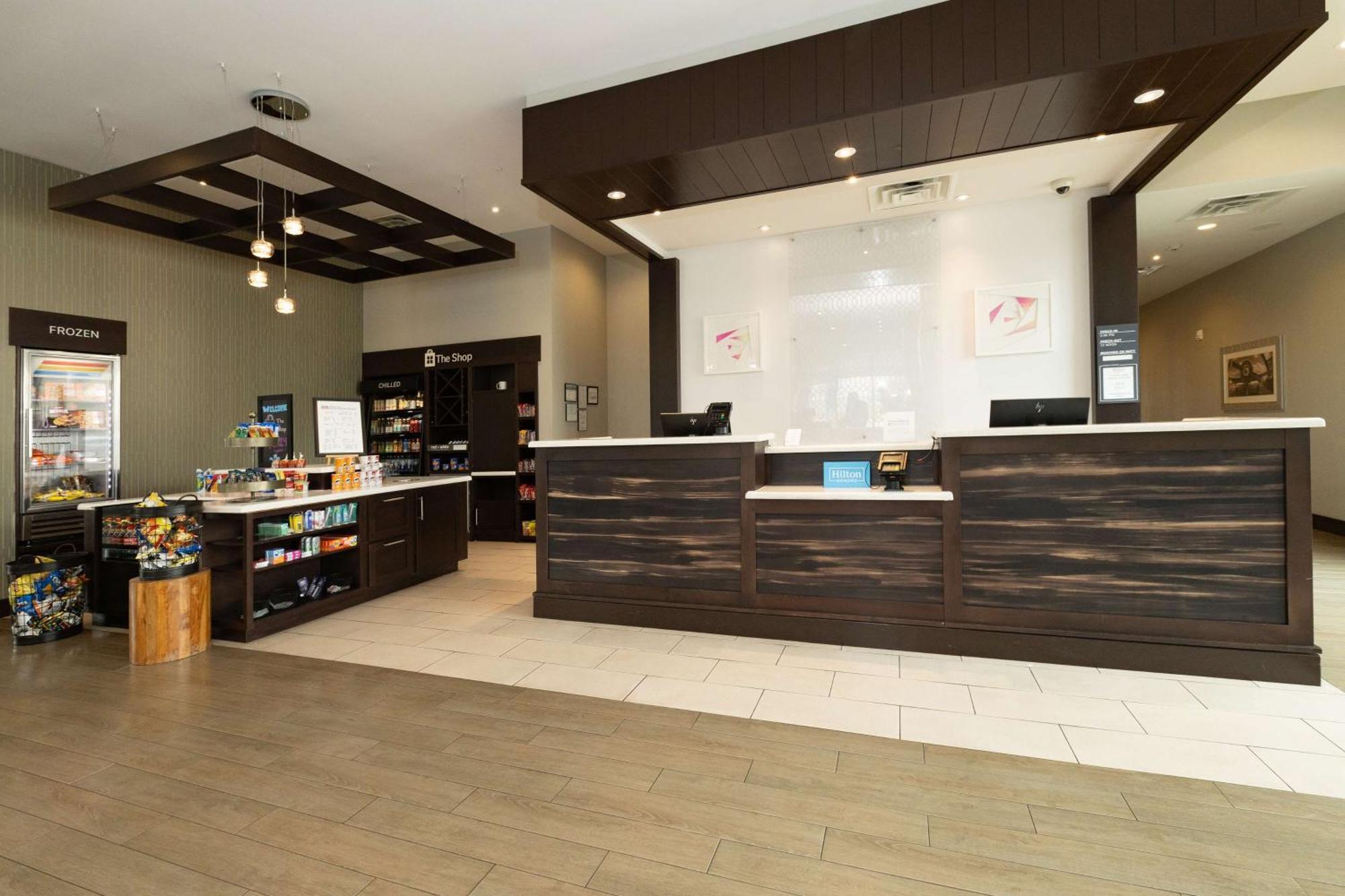 Hilton Garden Inn Austin Airport Exteriör bild