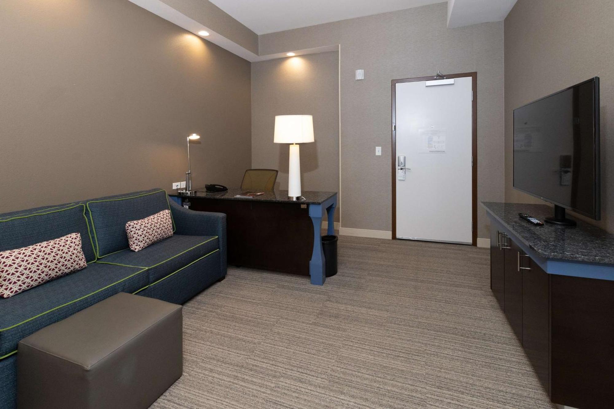 Hilton Garden Inn Austin Airport Exteriör bild