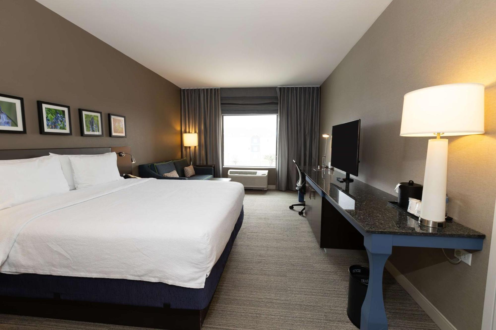 Hilton Garden Inn Austin Airport Exteriör bild